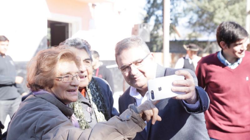 Jalil inauguró un Salón Comunitario