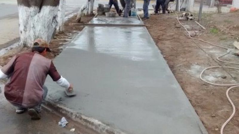 Inició el plan de veredas junto a los centros vecinales