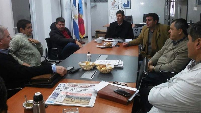 Proyectan conectividad y energía para las colonias agrícolas