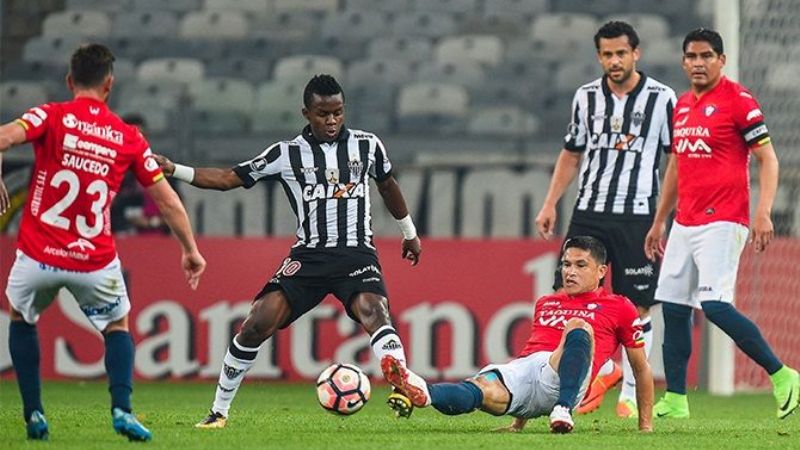 Wilstermann eliminó a Mineiro y será el rival de River