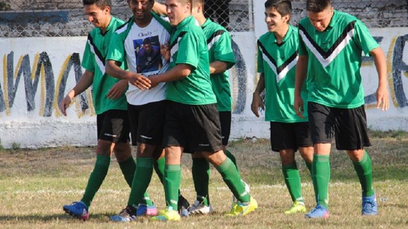 Sureños no afloja y La Merced en un día de “locos”