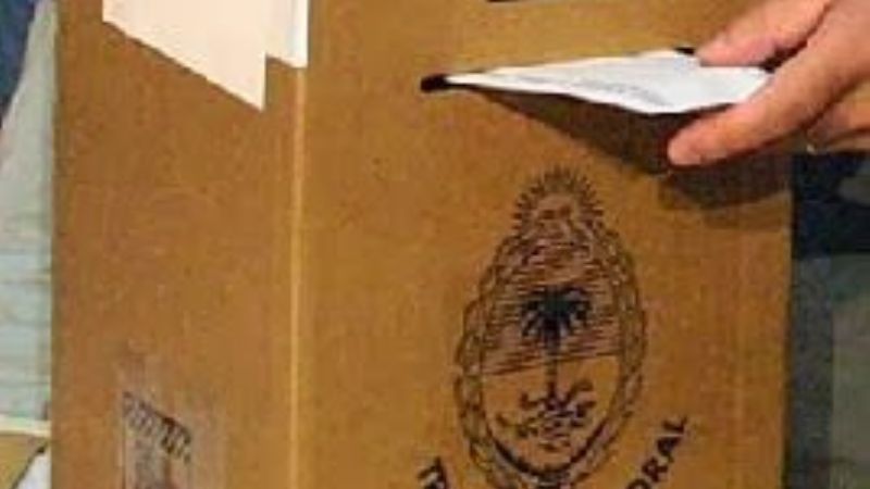 Votación de extranjeros en la Capital