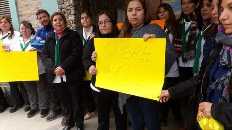 A docentes de V. Viejo les descontaron “todo el sueldo”