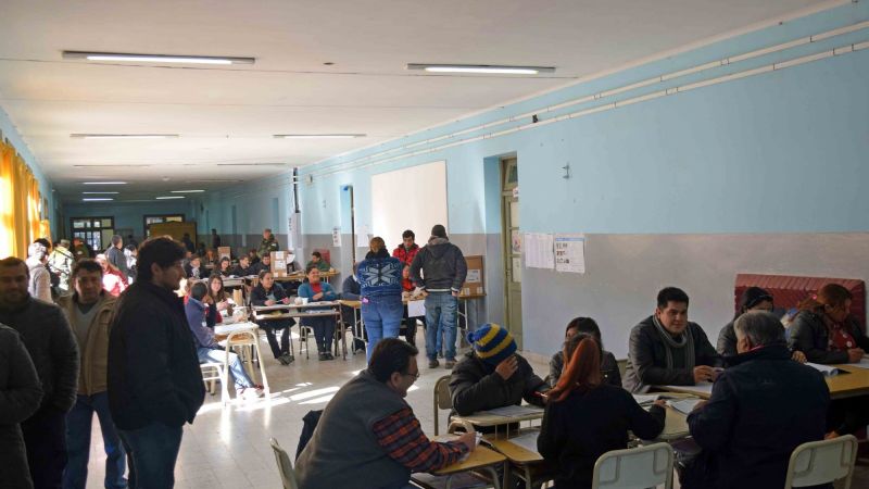 Buena concurrencia de electores en FME