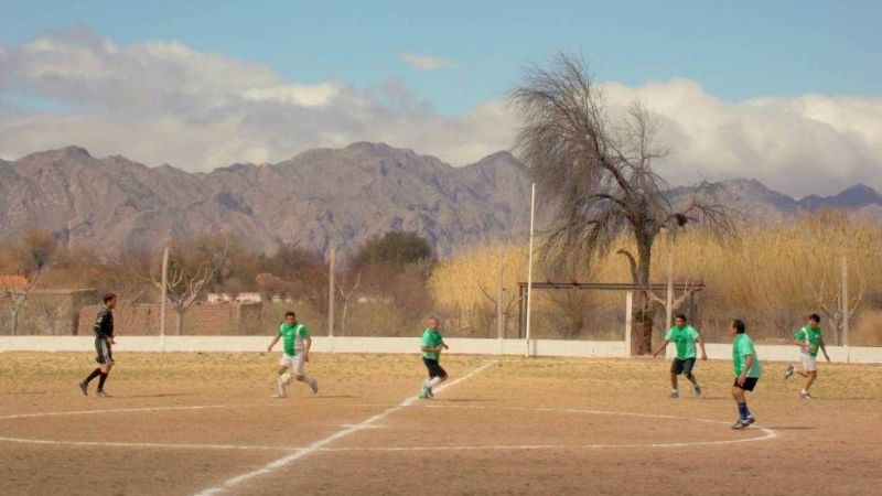 Liga Mayor: San Isidro, Oeste y Estudiantes firmes hasta el final