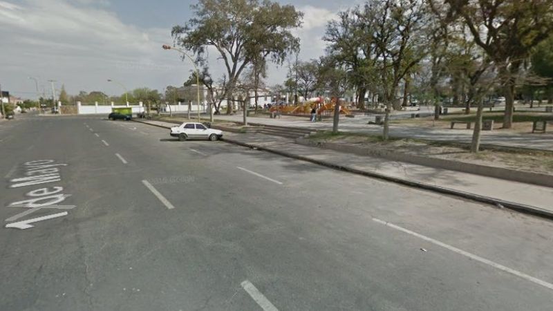 Agredió a cuida coches