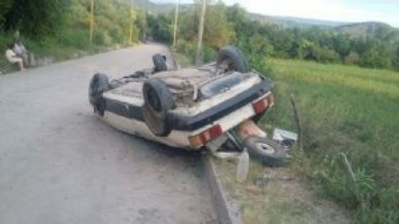 Un herido tras un vuelco en Santa Rosa