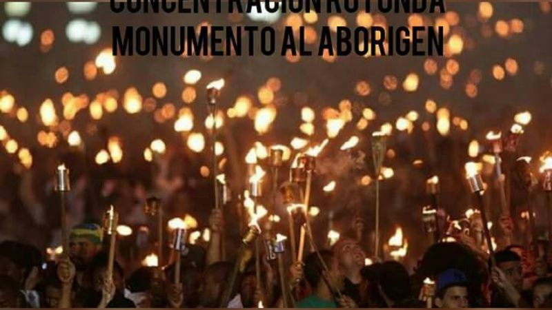 Marcha de antorchas de docentes en Valle Viejo