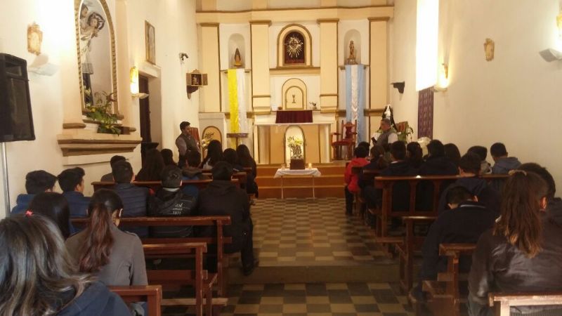 Imagen de la Virgen de Luján en Cáritas y Colegio Juan Pablo II