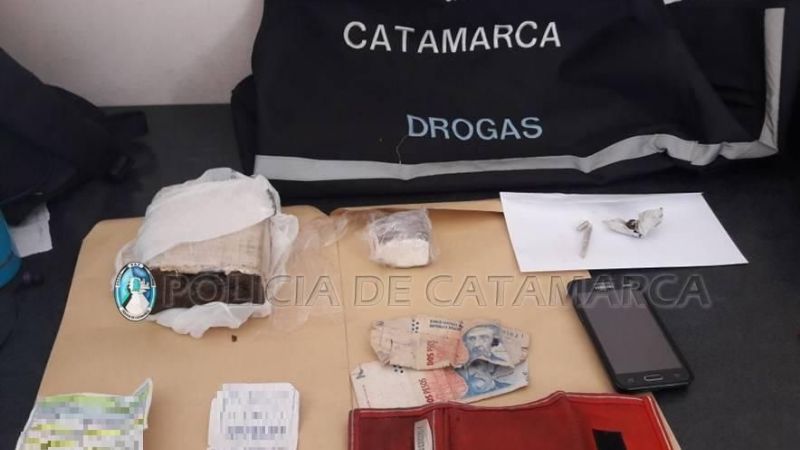 Detienen a un joven cuando viajaba en colectivo con droga