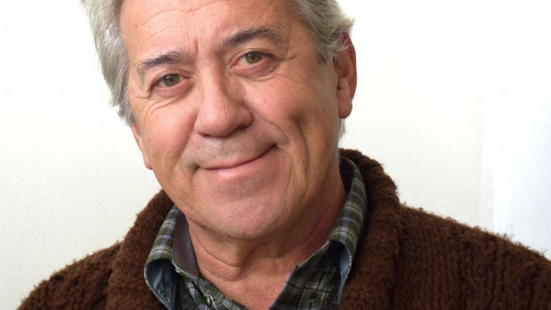 “Somos la quinta fuerza que sigue en carrera”