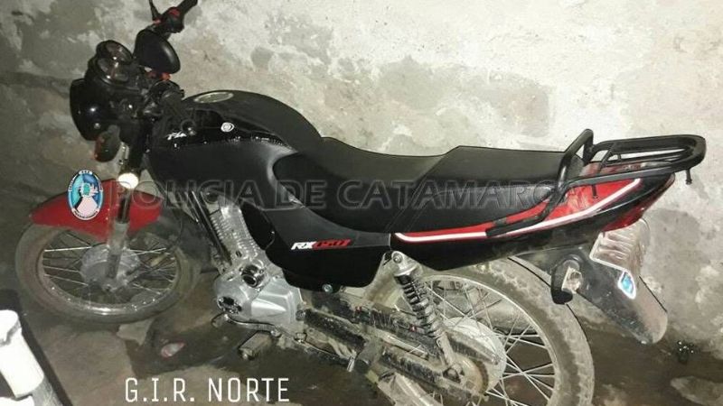 Recuperan una moto robada en un taller del barrio Eva Perón