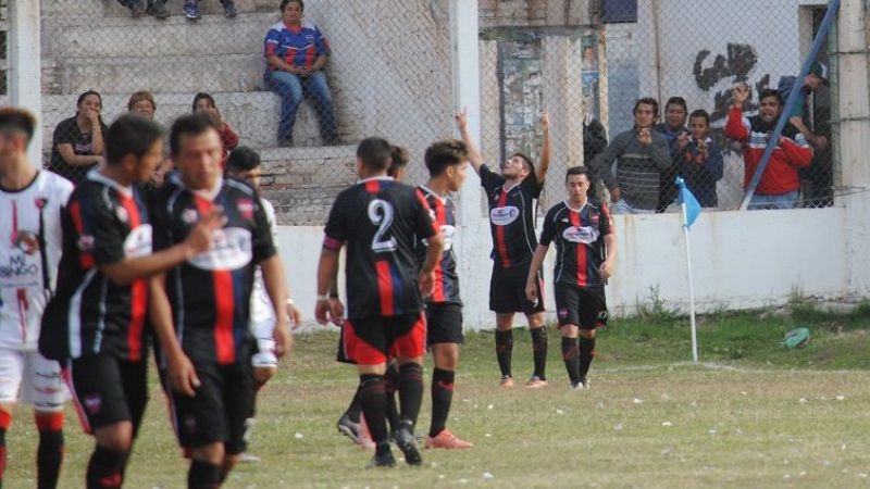 Obreros y Social Rojas a puras goleadas en Las Chacras