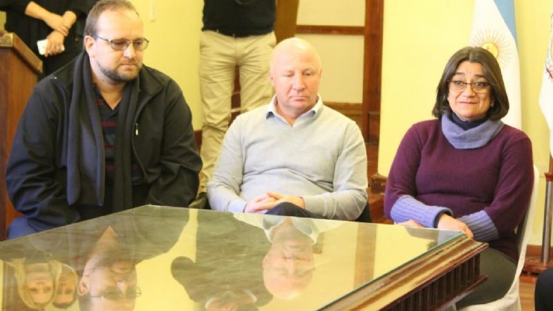 Lucía recibió a Mac Allister en Casa de Gobierno