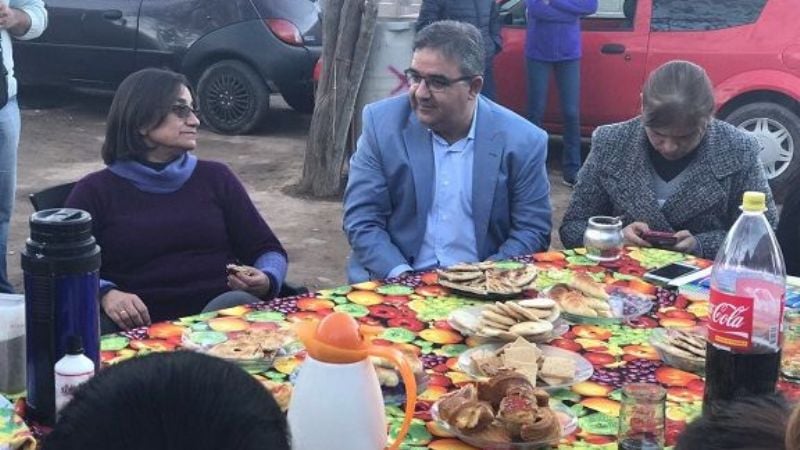 Corpacci y Jalil matearon con vecinos del norte