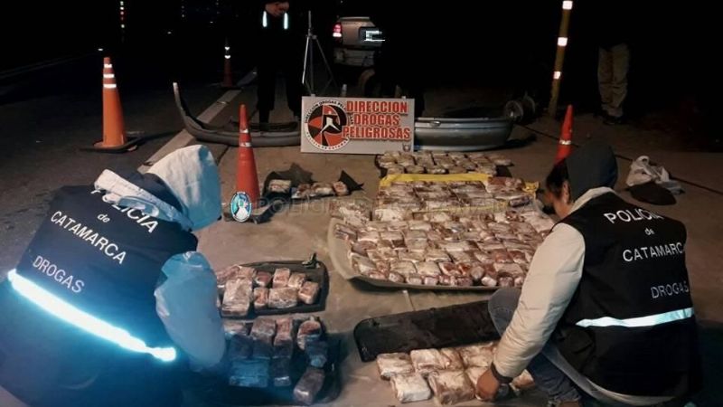 Secuestran 75 kilos de marihuana ocultos en un auto