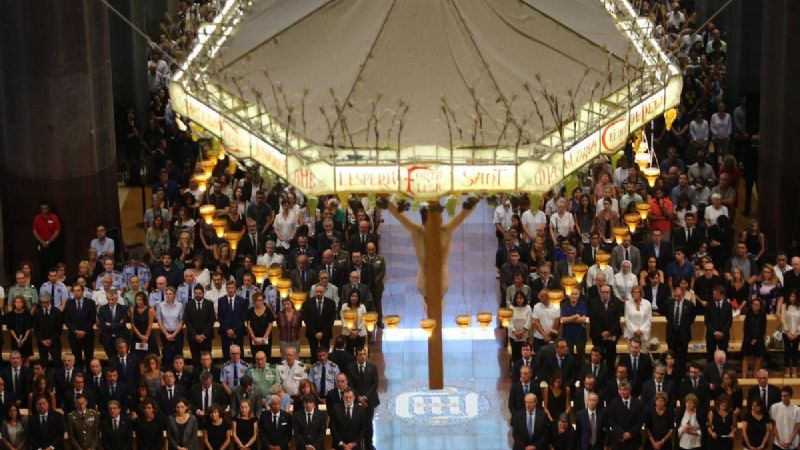 Se realizó una misa en Barcelona por las víctimas de los atentados