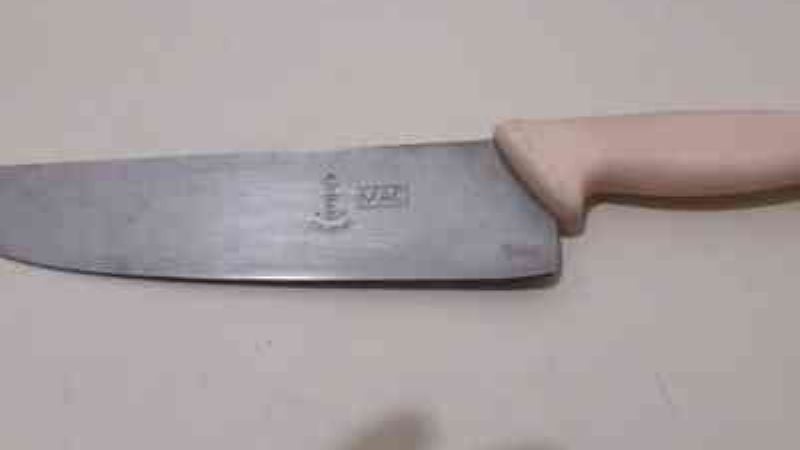 Agredió a un hombre con un arma blanca