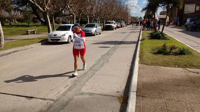Fernández campeona de 20km y 5km de marcha en Necochea