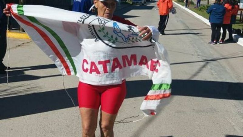 Fernández campeona de 20km y 5km de marcha en Necochea