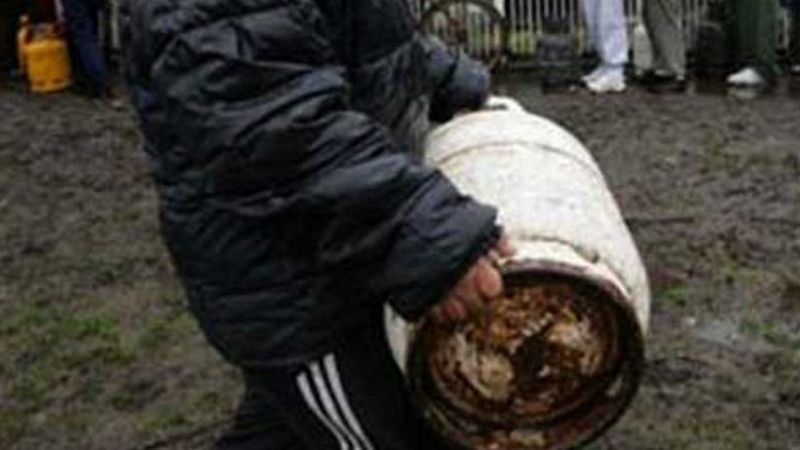 Quiso fugarse tras robar una garrafa