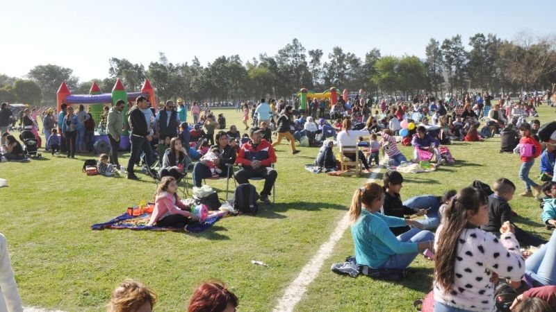 Gran festejo de mercantiles por el Día del Niño