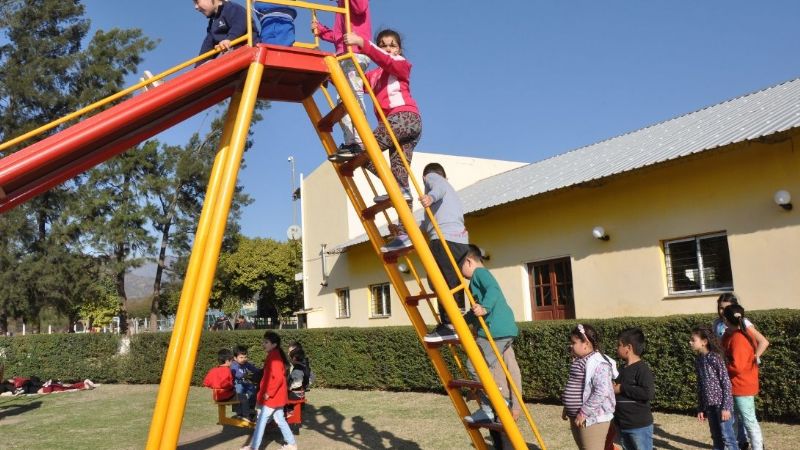 Gran festejo de mercantiles por el Día del Niño