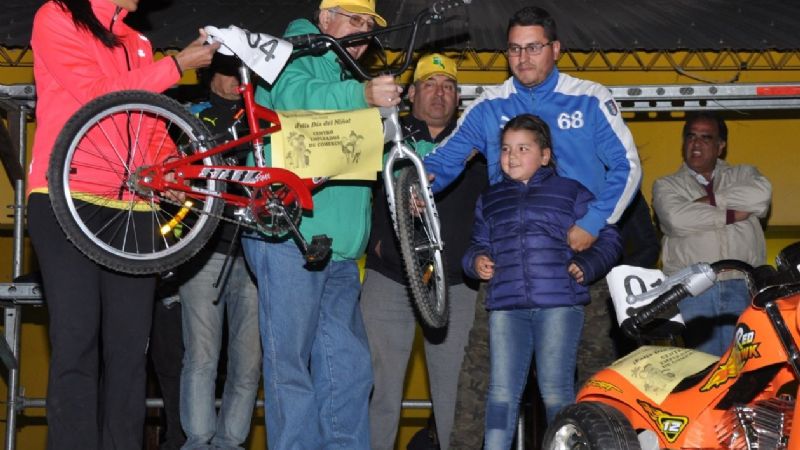 Gran festejo de mercantiles por el Día del Niño