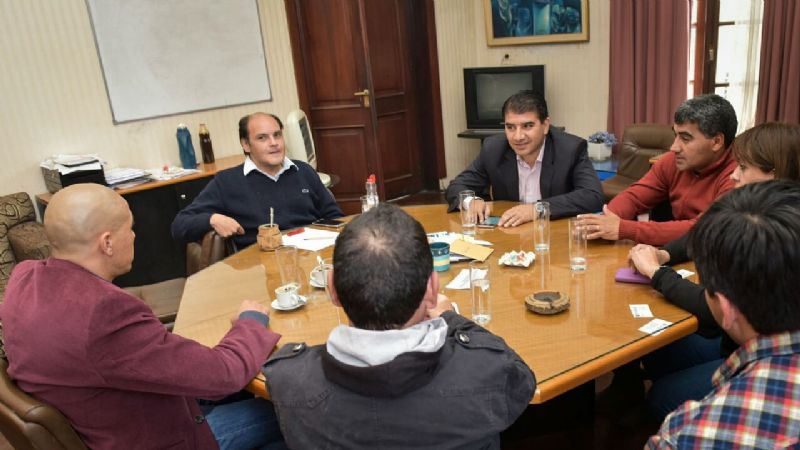 Reunión por la unidad del PJ en Paclín
