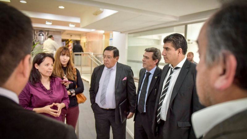 Exposición de obras pictóricas en el Palacio Legislativo