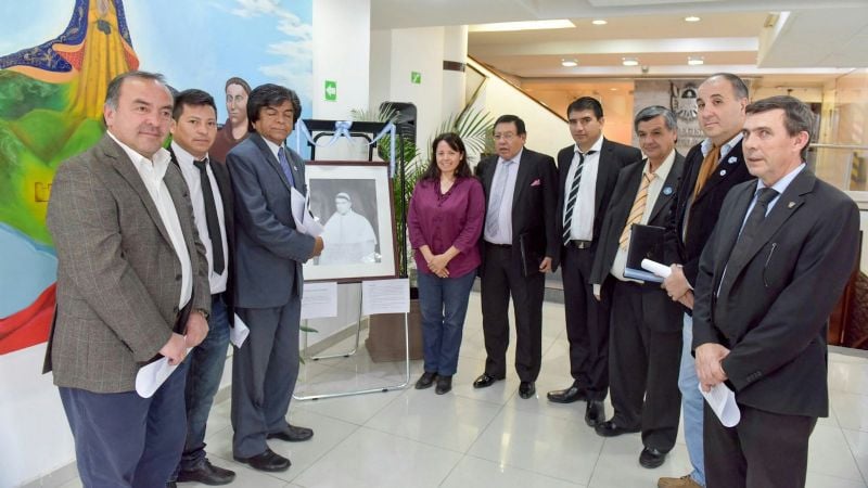 Exposición de obras pictóricas en el Palacio Legislativo