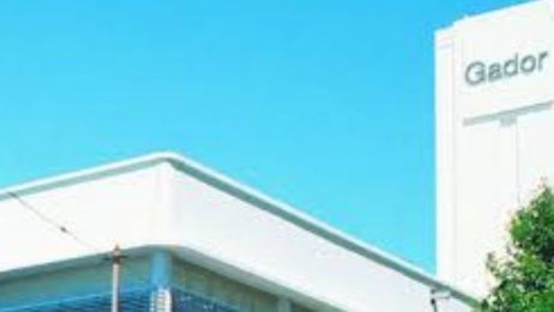 Laboratorio nacional Gador recibió a industriales