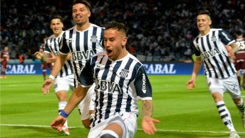 Goleada de la “T” y triunfo del “Diablo”