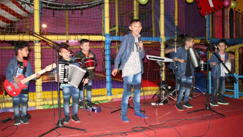 Inauguraron juegos en la Terminal con una gran fiesta