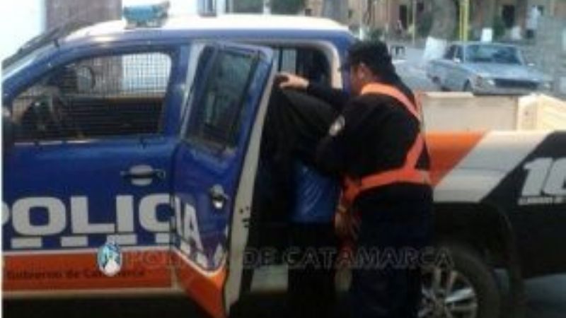 Dos arrestados y tres motos secuestradas