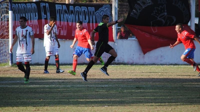 Policial cumplió y es escolta; Defensores no pudo