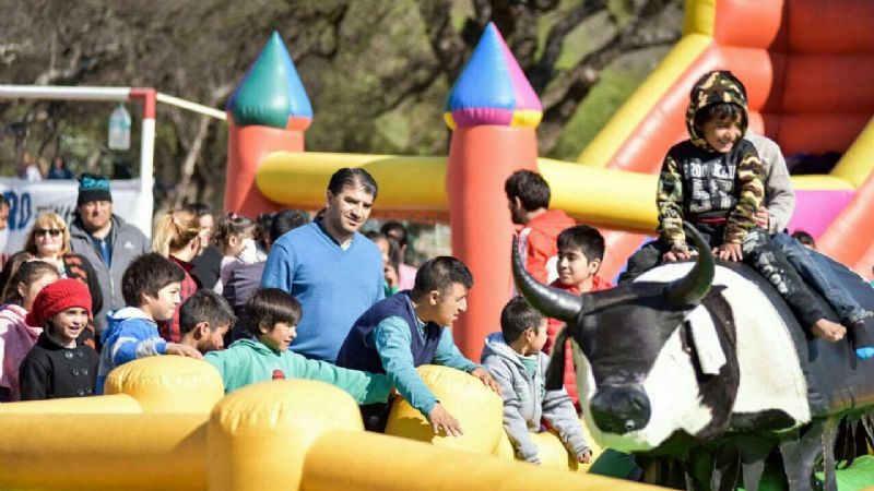 Con varios festejos, se celebró el día del niño en Paclín