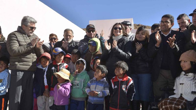 La histórica visita de Lucía, donde ningún gobernador había llegado