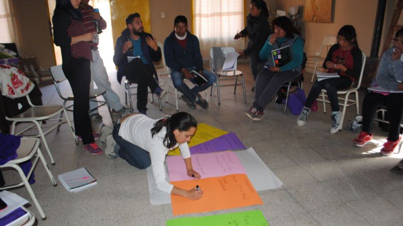 Fortaleciendo a la radio comunitaria de Medanitos