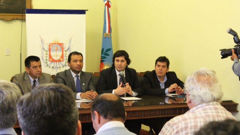 Intendentes eligieron nuevas autoridades de la Comisión de Participación