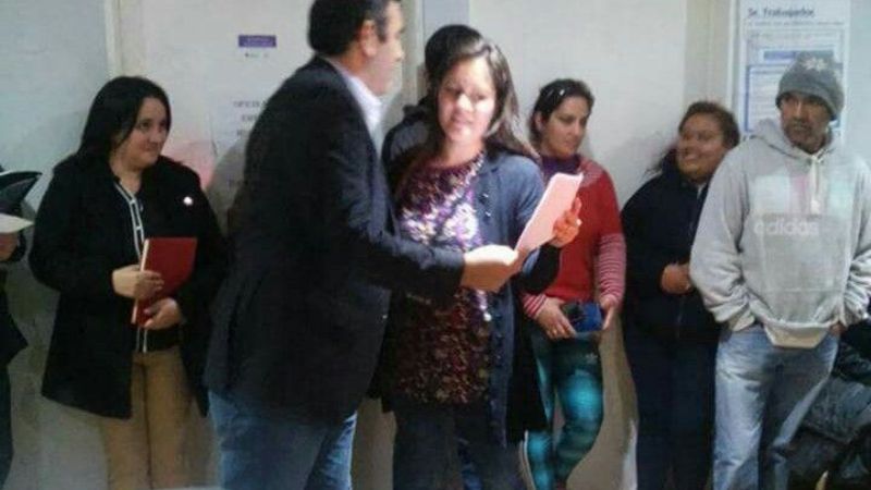 Entregaron documentación de 200 terrenos a vecinos en Recreo