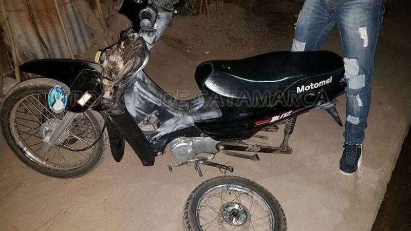 Recuperan una moto robada de una casa