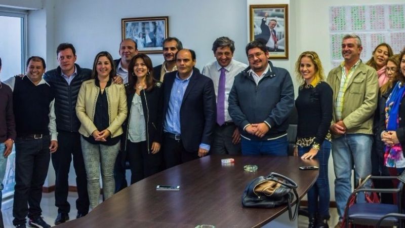 El PJ de Valle Viejo selló la unidad de cara a octubre