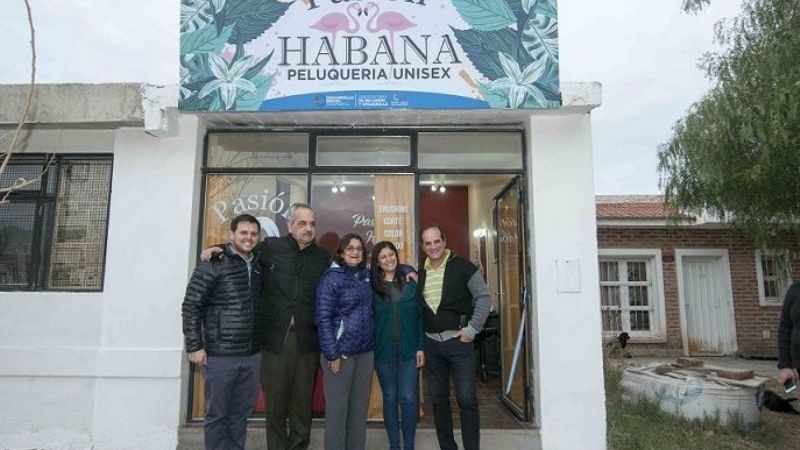 Corpacci visitó a emprendedoras