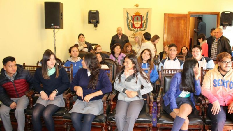 “Tenemos que enseñar más y mejor”