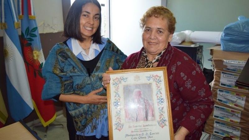 Descendiente del Papa León XIII visitó el Palacio Municipal