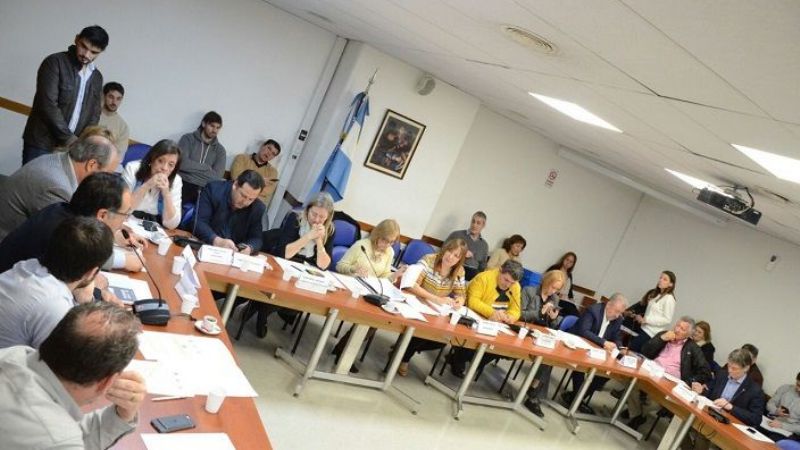 Comisión de Economía Regionales trató varios proyectos