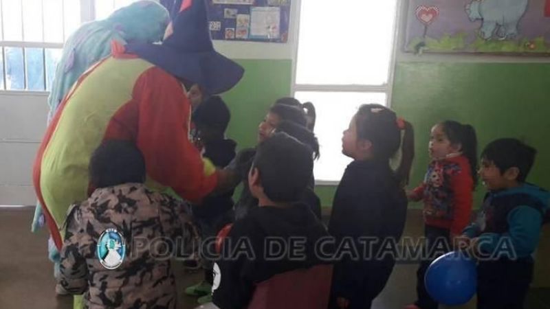 Agasajo a los pequeños por el Día del Niño