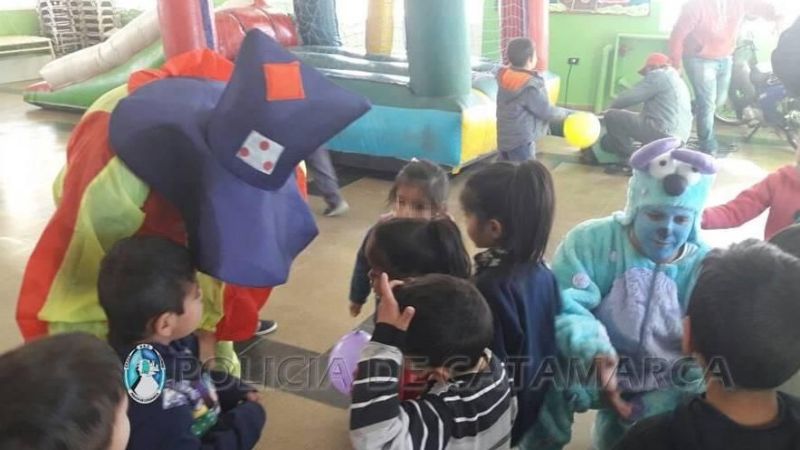 Agasajo a los pequeños por el Día del Niño