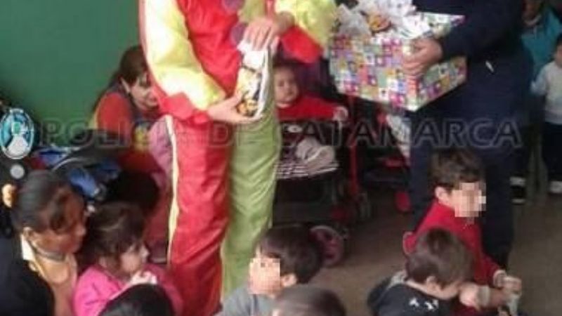 Agasajo a los pequeños por el Día del Niño